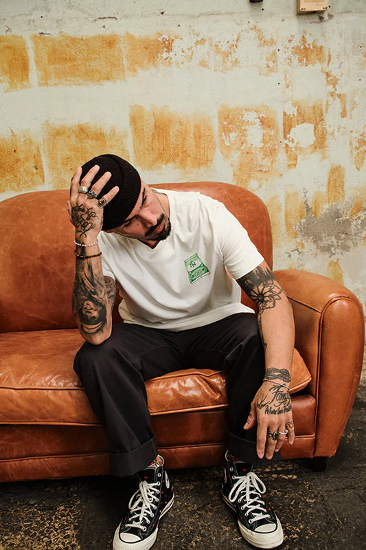 CARB LOVERS - T-SHIRT - THUNDERNOISE